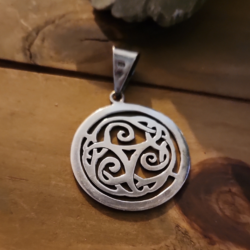 Silver Celtic Knot Silpada Slide - Picture 3 of 3